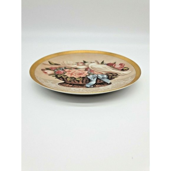 Gloria Vanderbilt Romance in Bloom Heirloom Collection Rose Dove Numbered Lace - Picture 6 of 7